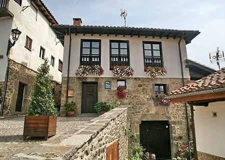 Apartamentos Casa De La Abuela Potes Luaran gambar