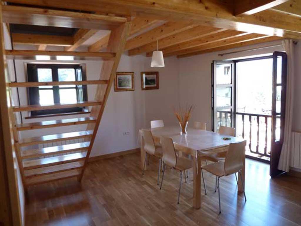 Apartamentos Casa De La Abuela Potes Luaran gambar