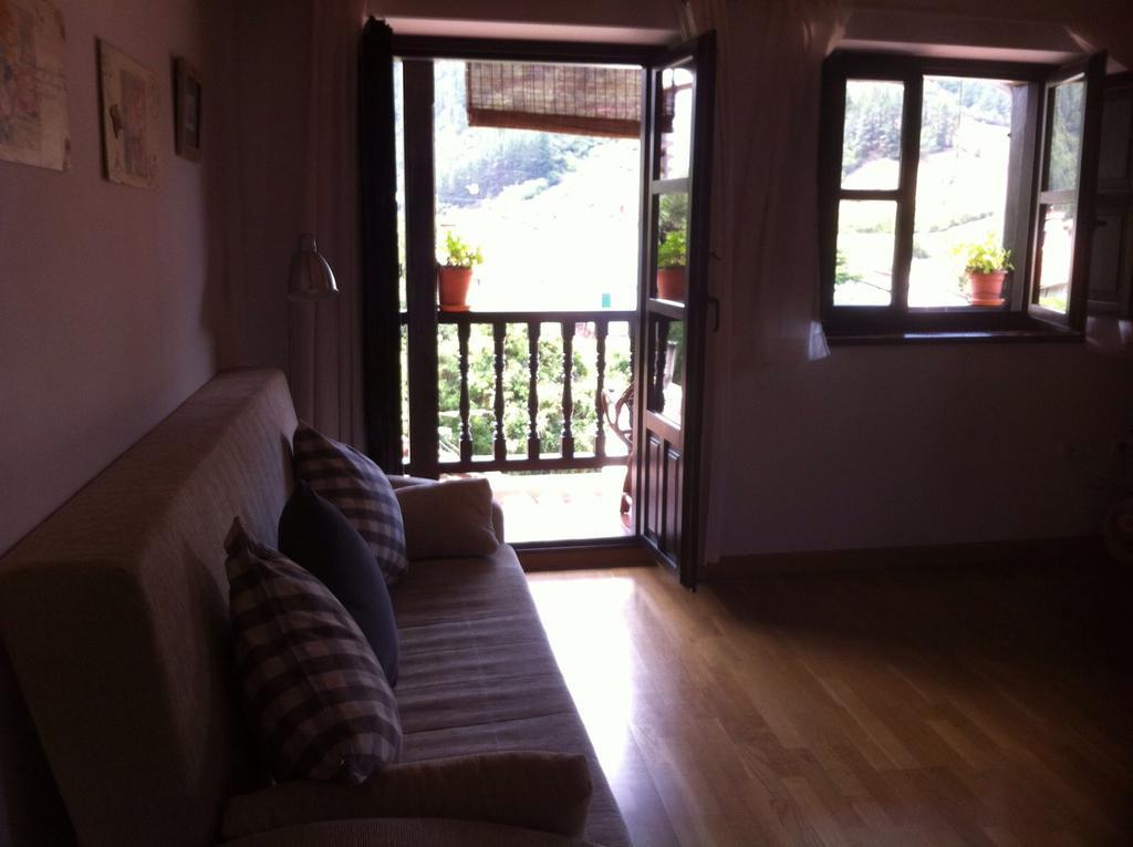 Apartamentos Casa De La Abuela Potes Luaran gambar