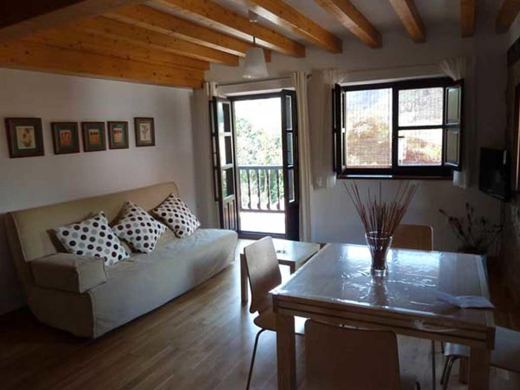 Apartamentos Casa De La Abuela Potes Luaran gambar